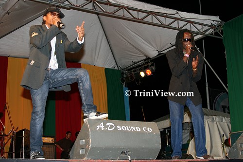 King David and Prestan perform