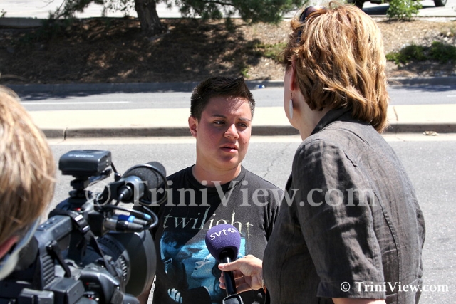 Witness Jennifer Seeger who was in theater 9 where the shootings occured recounts what transpired to the media