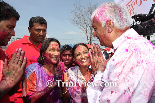 Newly appointed Opposition Leader Kamla Persad-Bissessar and Winston Dookeran, political leader of the Congress of the People (COP) at Maha Sabha Children's Phagwa 2010